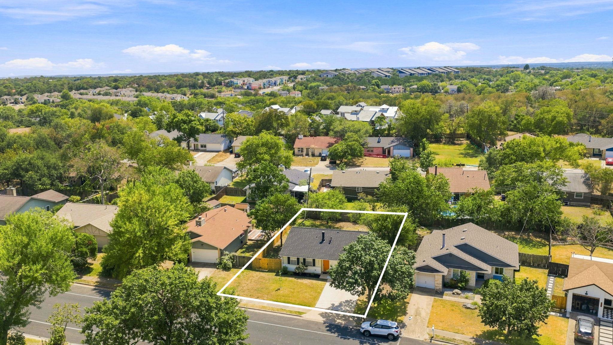 3211 Plantation RD — photo 3