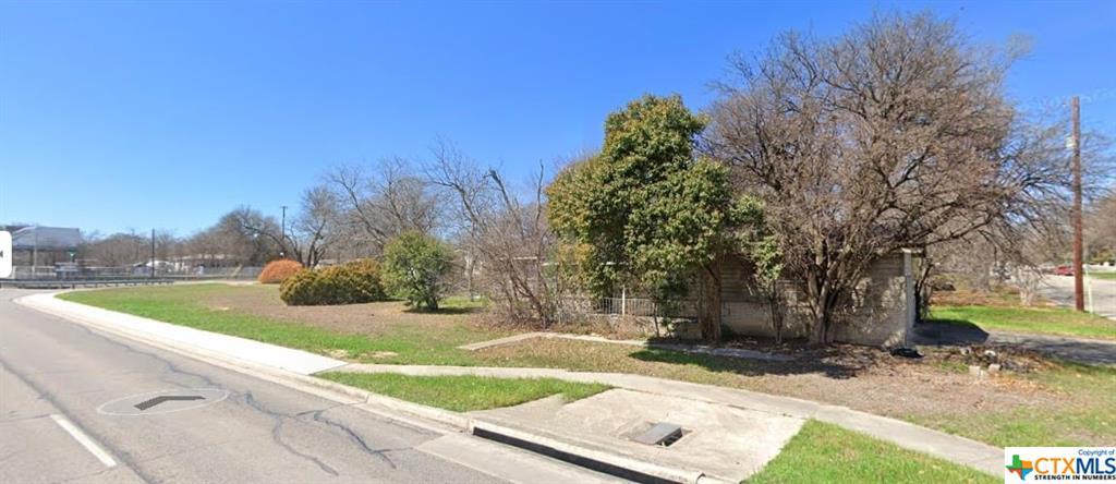 608 Interstate 35 Highway — photo 4