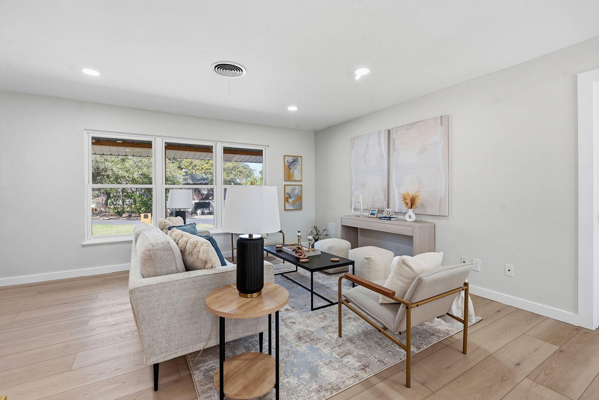 11805 Pollyanna Ave — photo 4