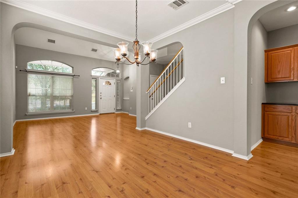 2633 Bolton ST — photo 3