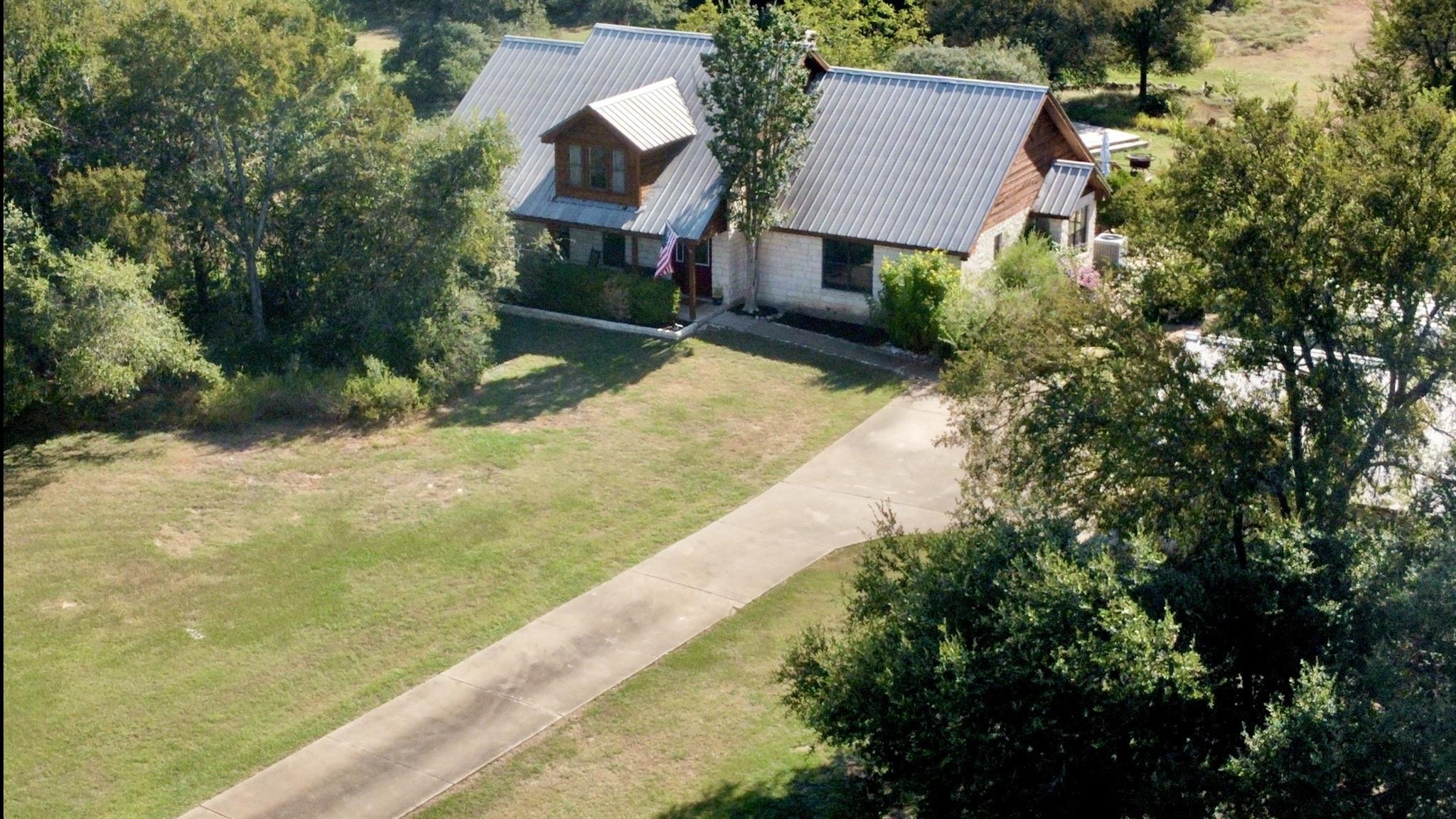 301 Oak Forest CV — photo 4