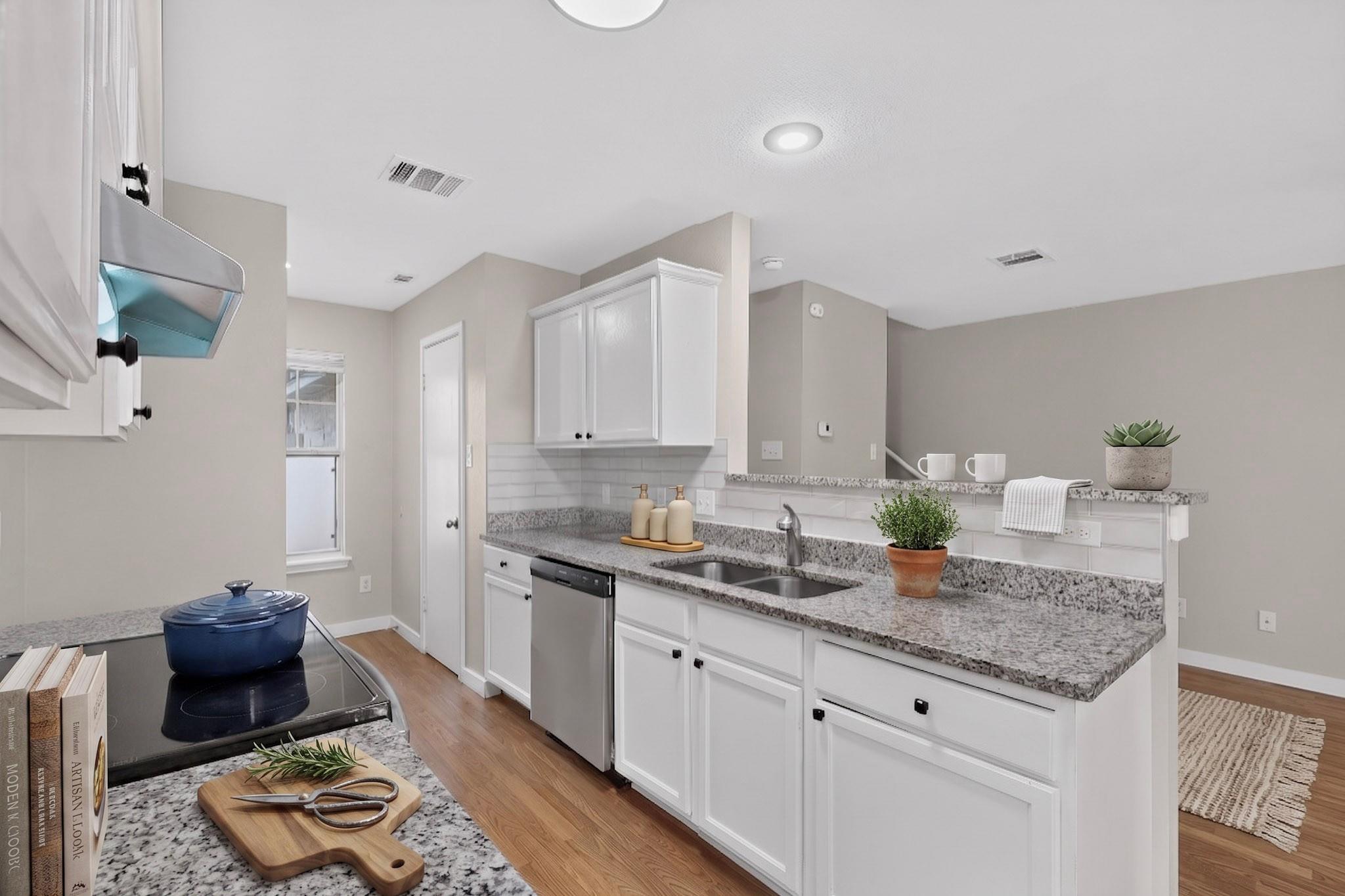 2318 Riddle RD #B — photo 5