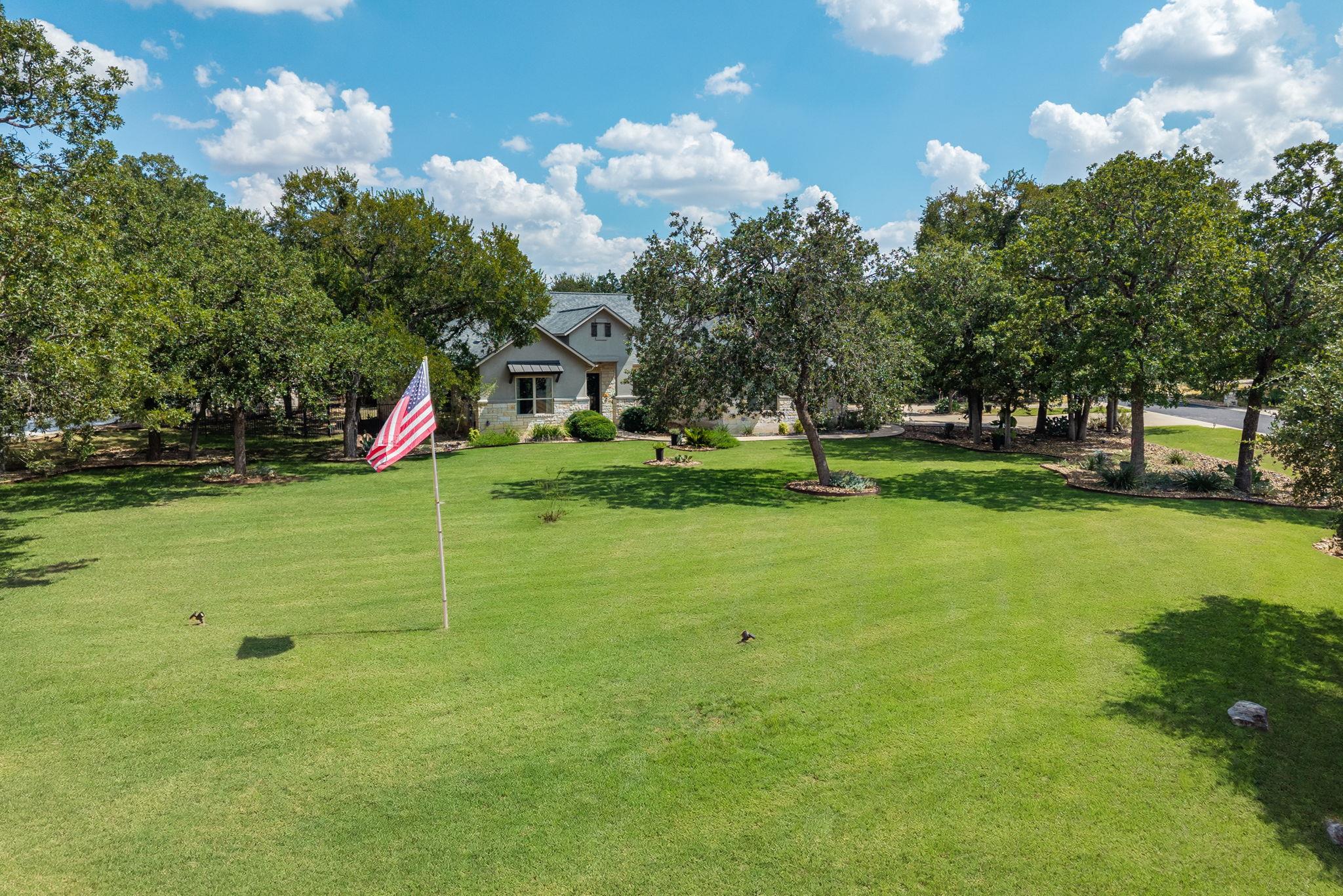 813 Oak Branch DR — photo 4