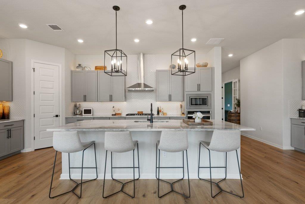 8324 Looksee LN — photo 4