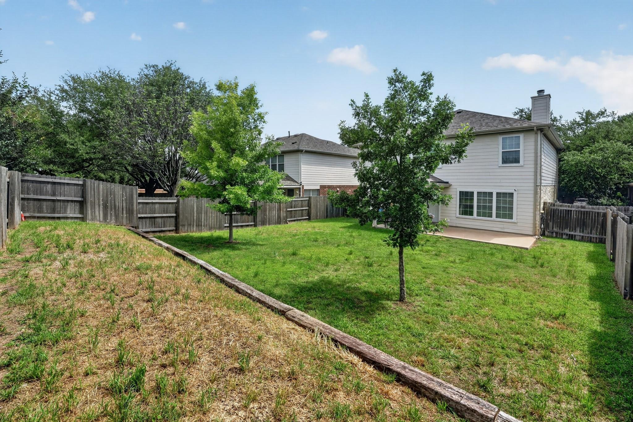 816 Rusk RD — photo 4