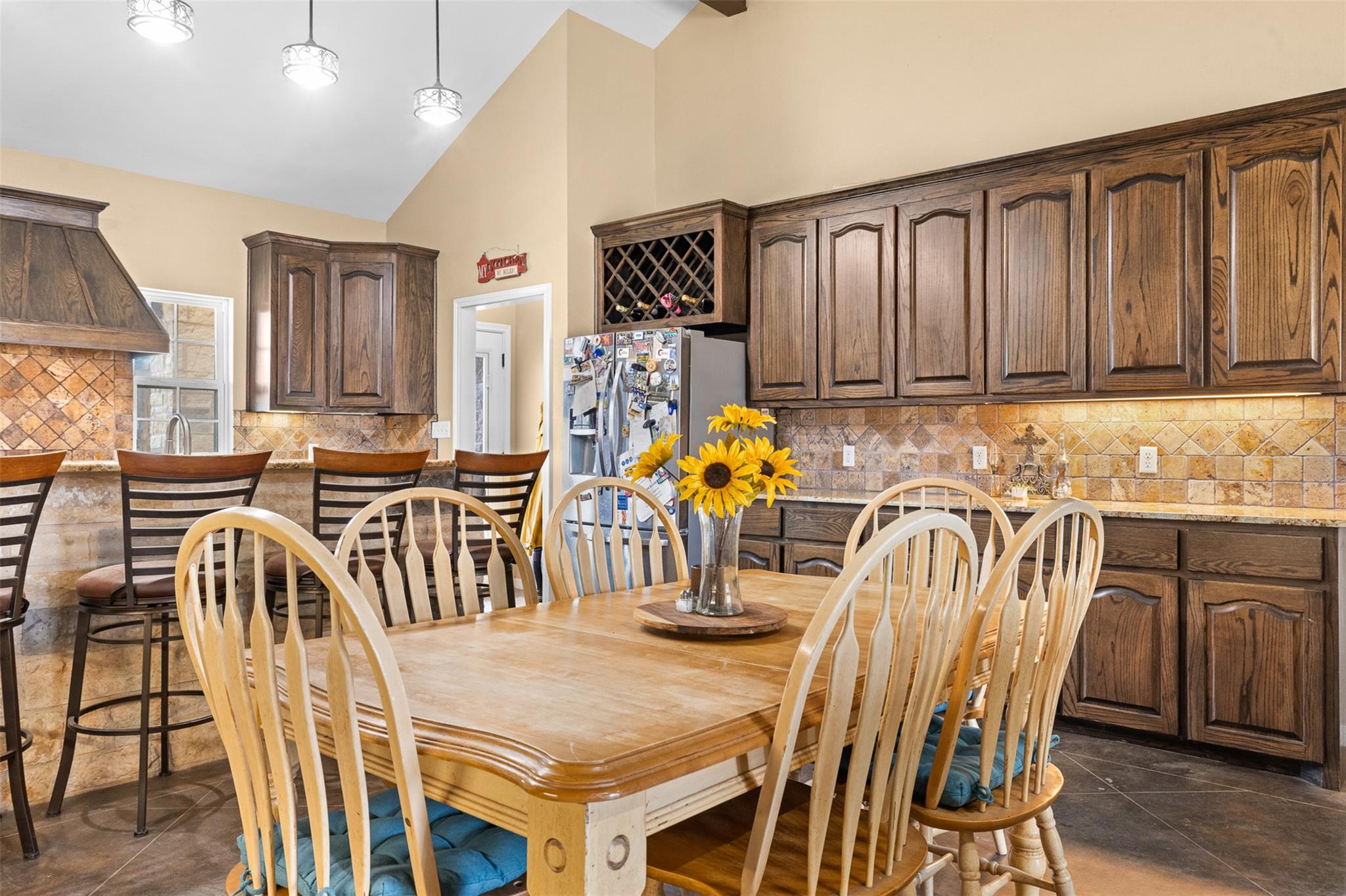 476 LCR 640 — photo 5