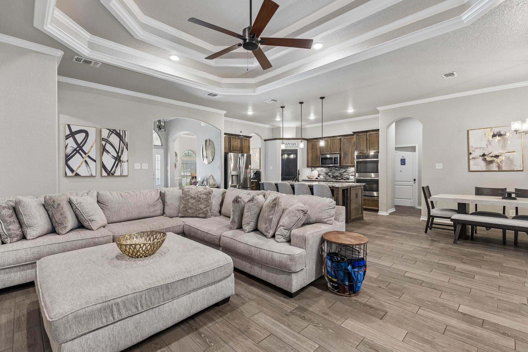 5309 La Piedra LN — photo 4