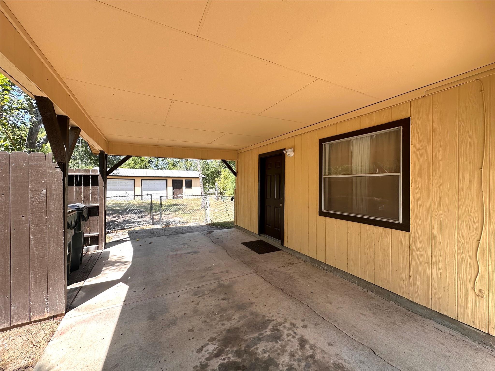 400 Sunbonnet DR — photo 5