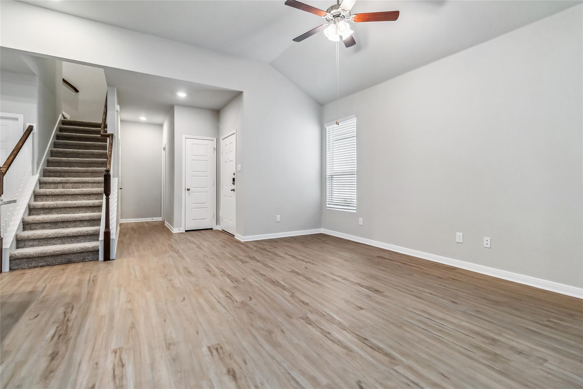 541 Caymus DR #A — photo 5