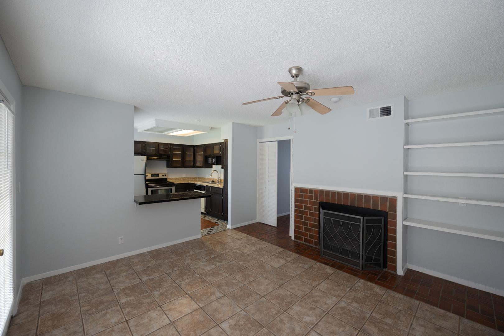 2110 Rio Grande ST #307 — photo 3