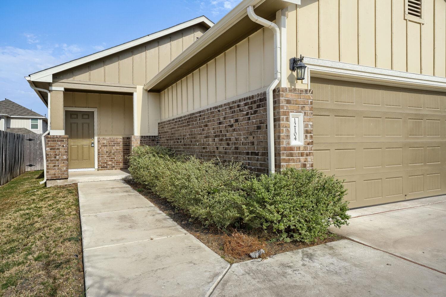 12104 Tolson DR — photo 3