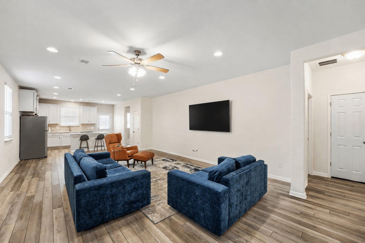 12104 Tolson DR — photo 4