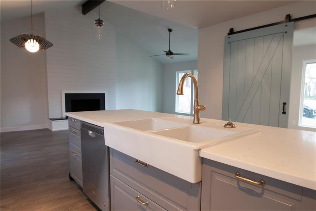 409 Dove Haven ST — photo 5