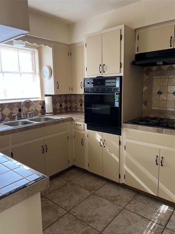 523 Murray Ave — photo 5