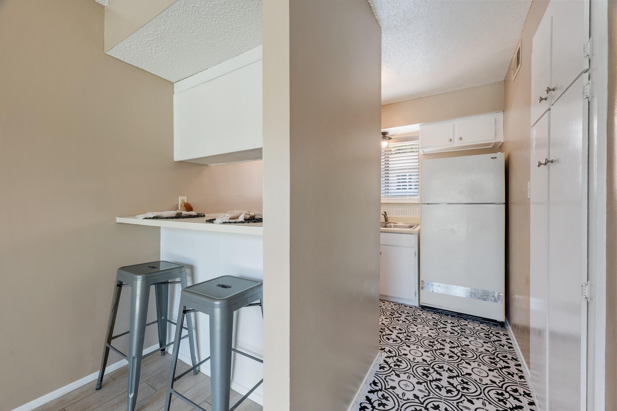 500 Riverside DR #119 — photo 4