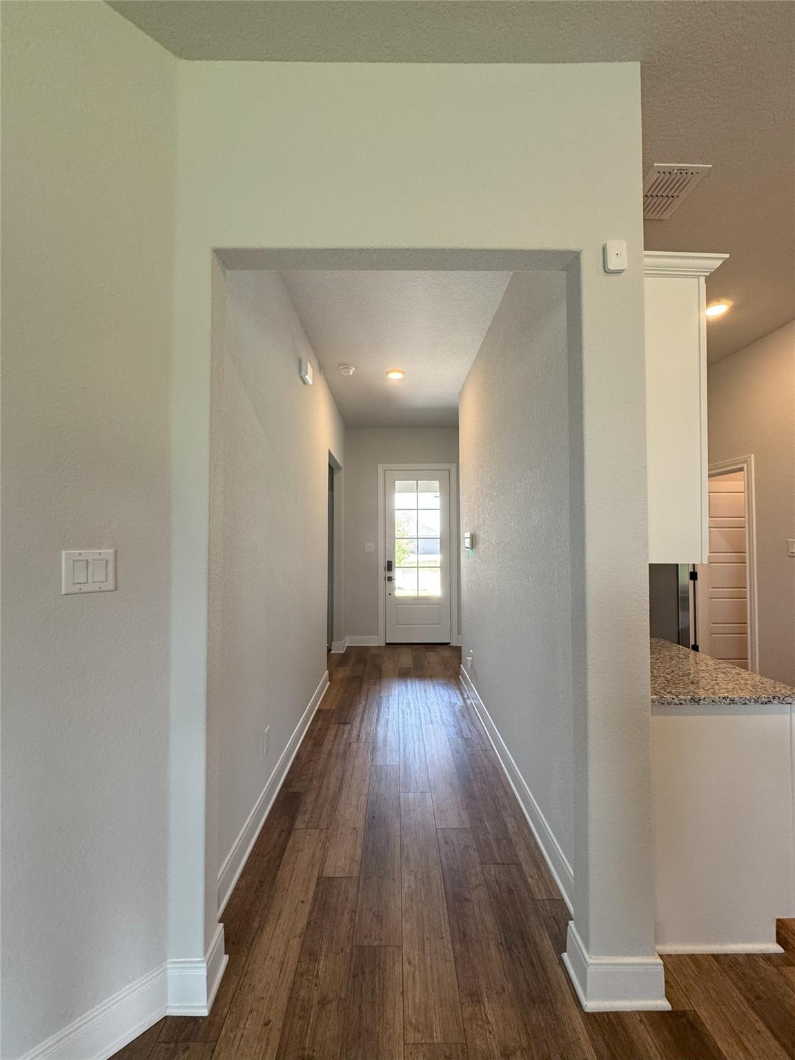 125 Skyflower LN — photo 5