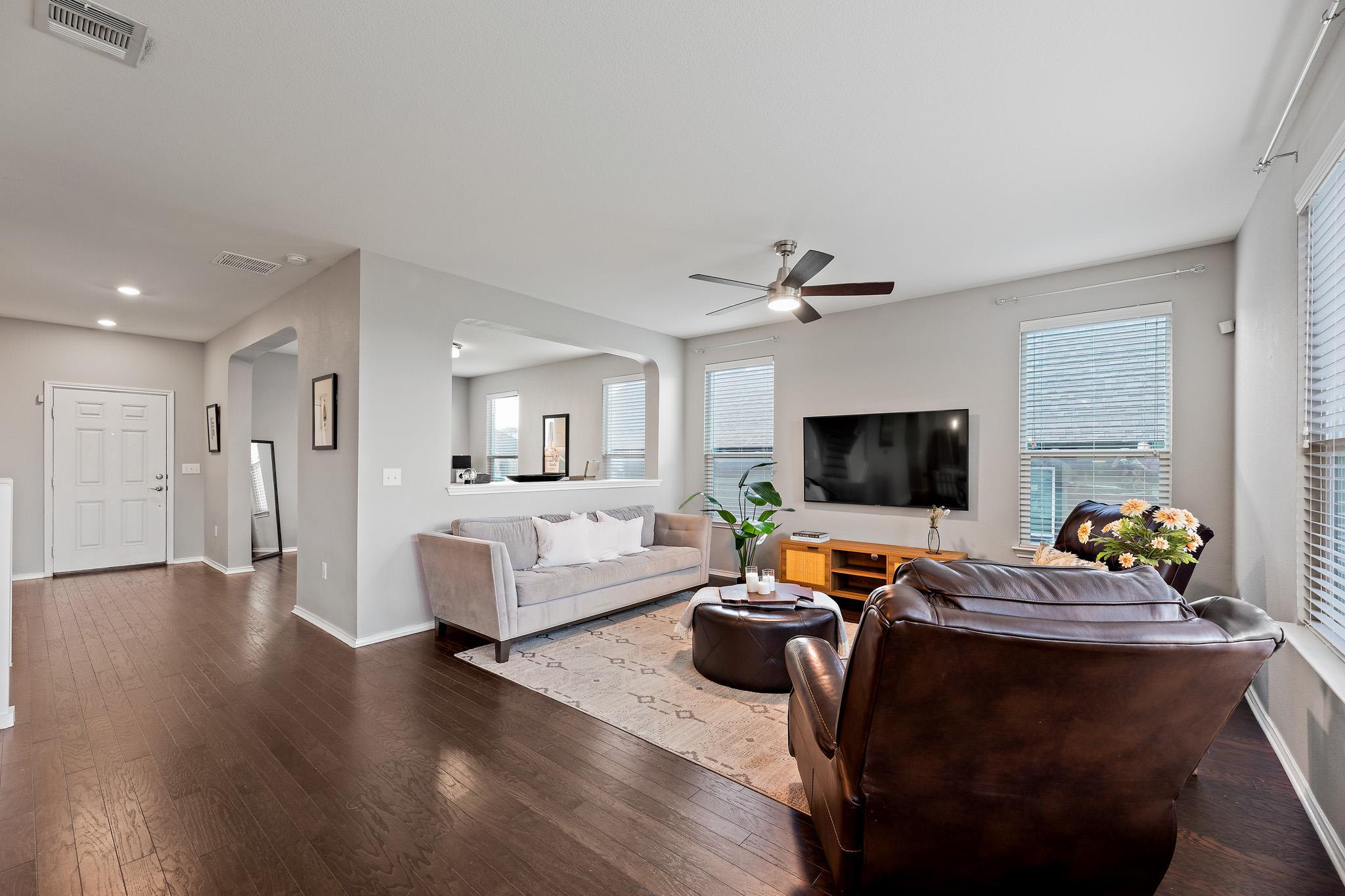 7800 Peccary DR — photo 3