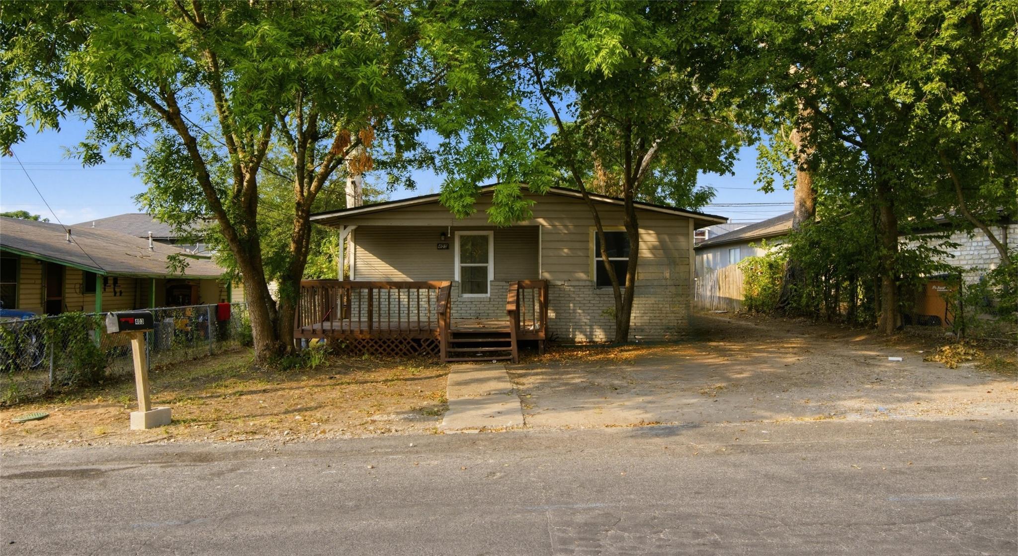 403 Blackson Ave — photo 3