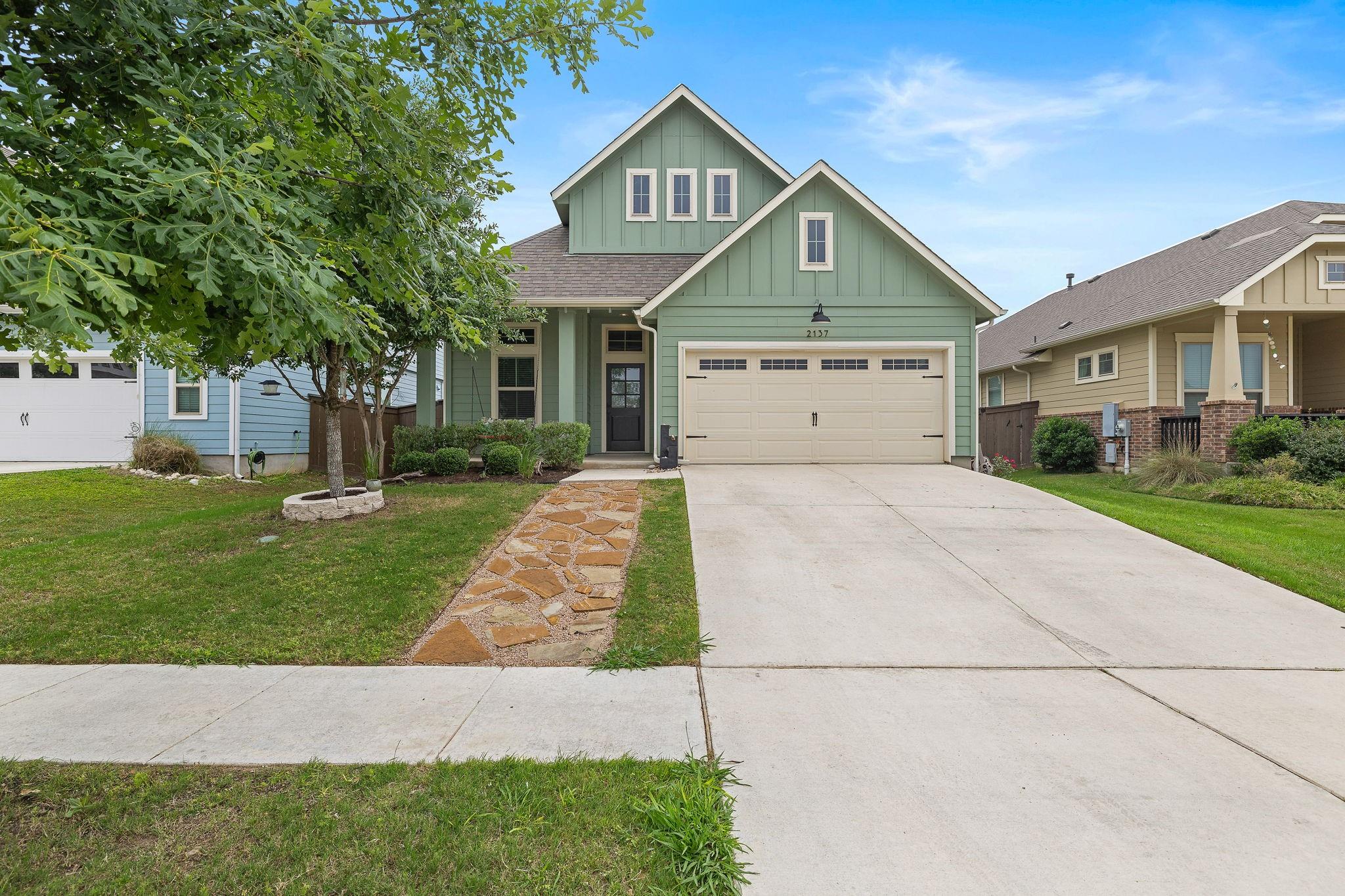 2137 Ringstaff RD