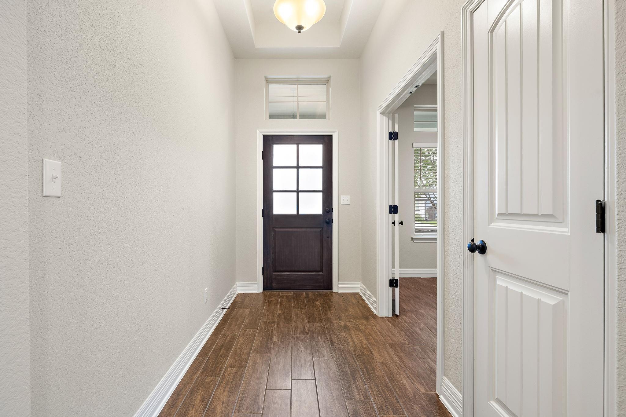 2137 Ringstaff RD — photo 3