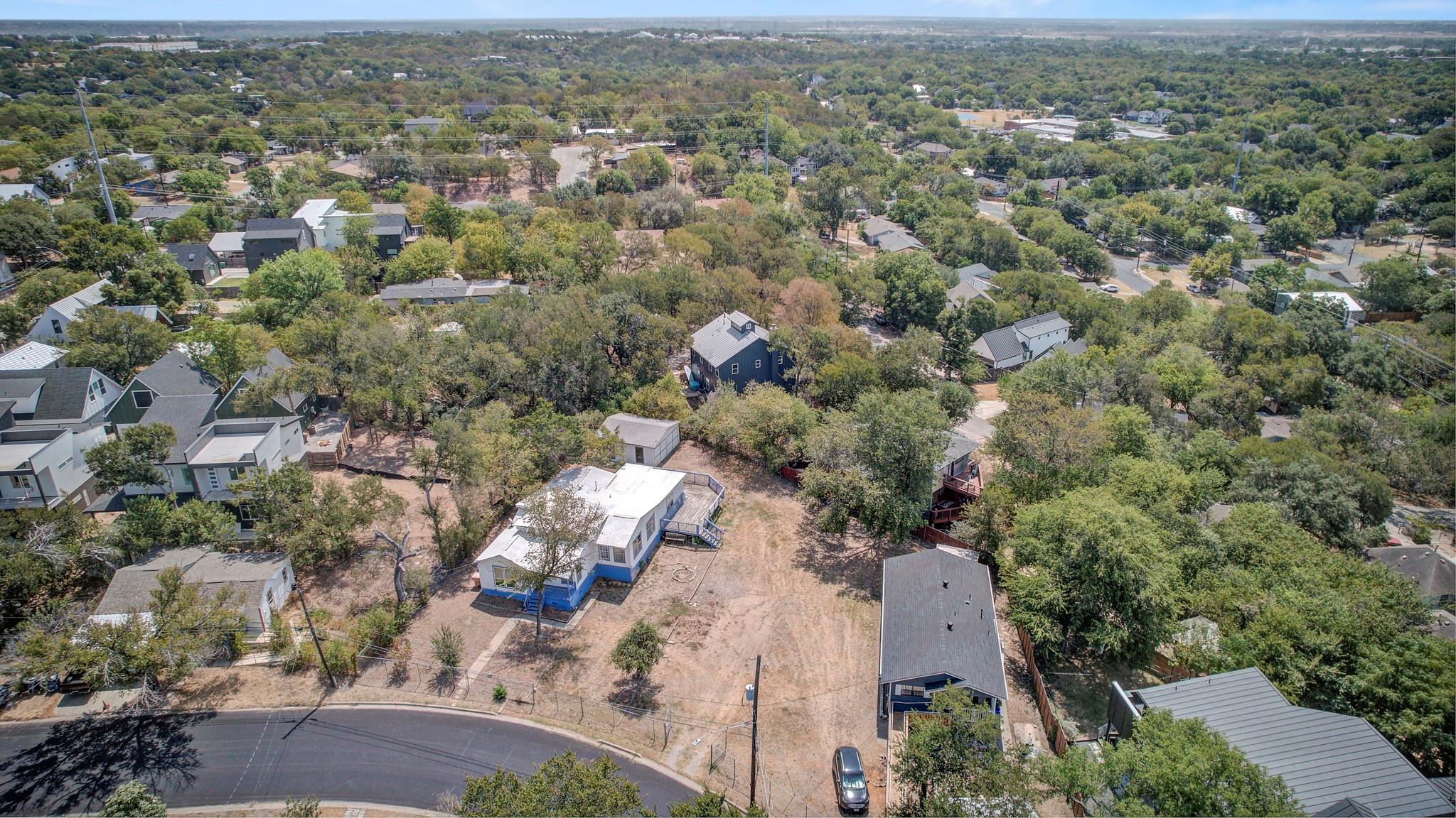 1115 Mansell Ave — photo 4