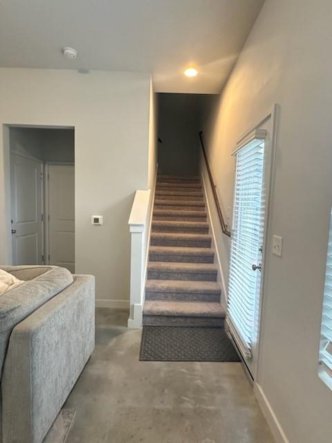 1103 Showbox ST — photo 3