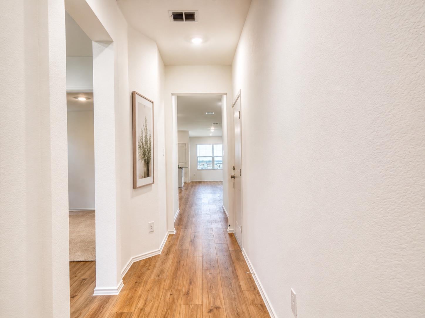 407 Avre LOOP — photo 3