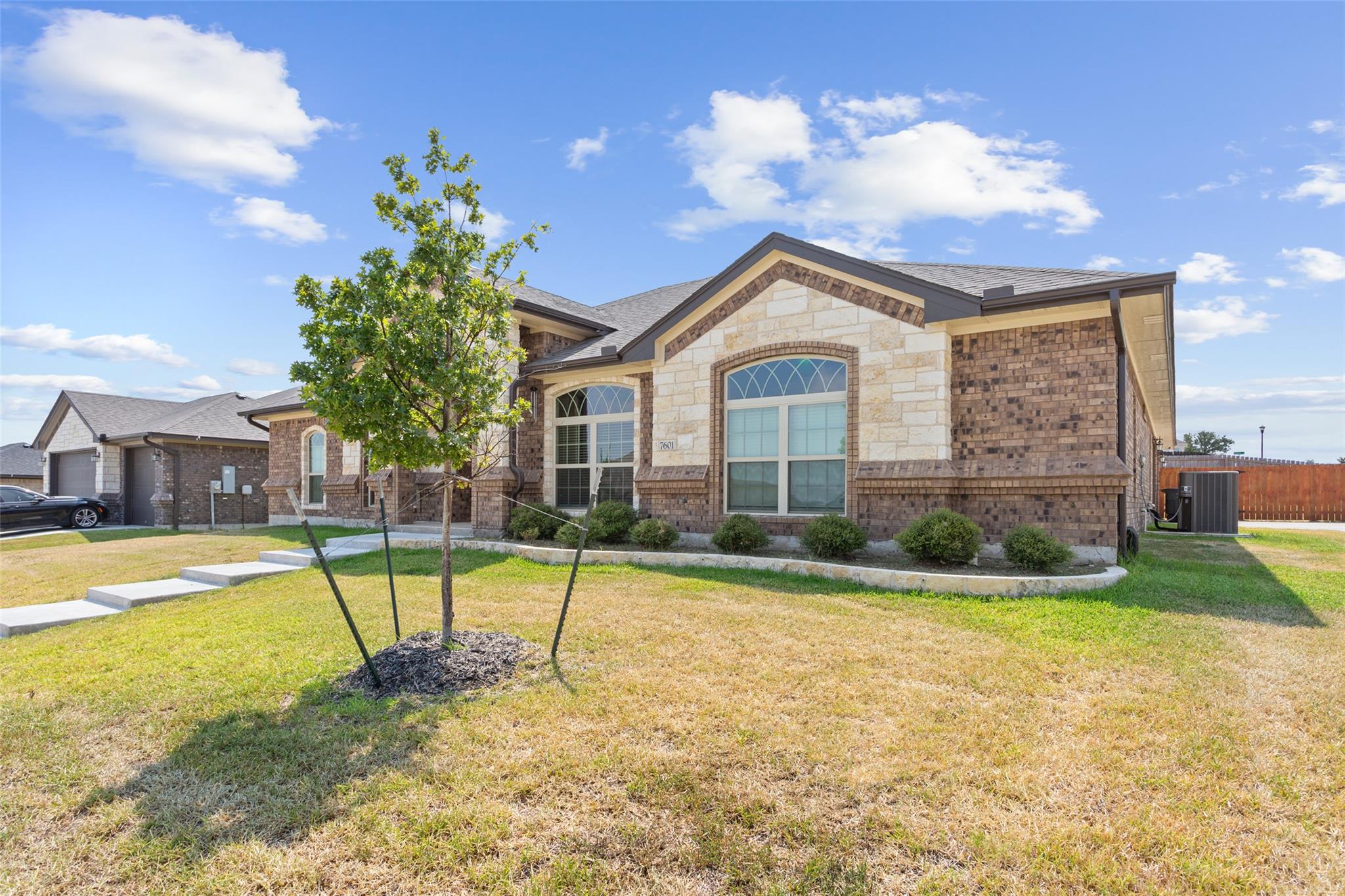 7601 Silicon DR — photo 3