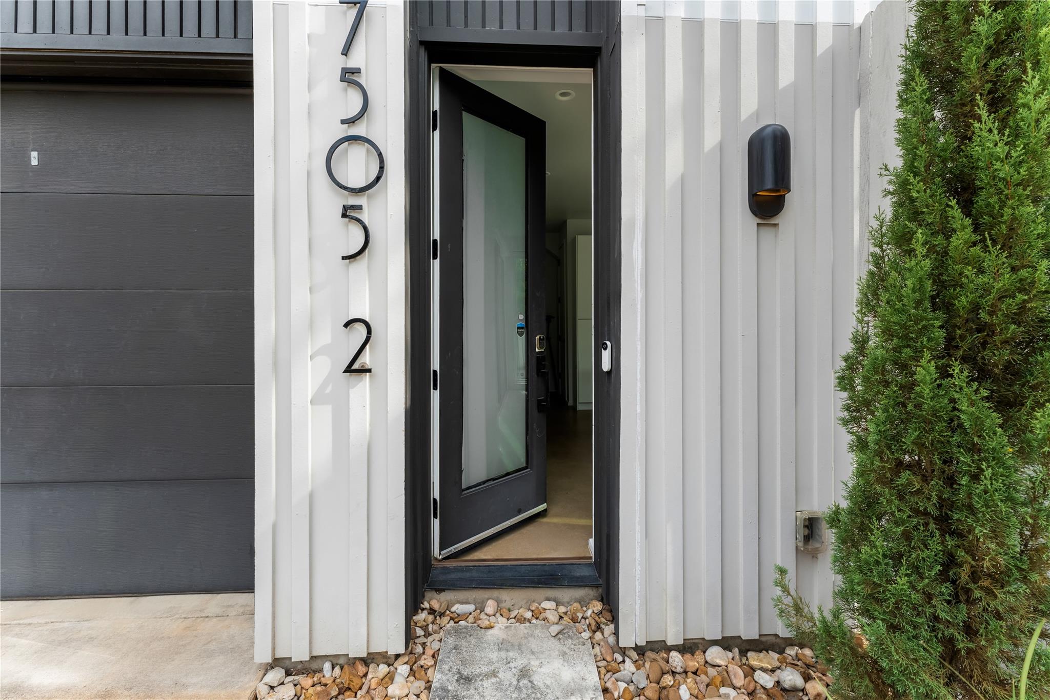 7505 Wynne LN #2 — photo 3