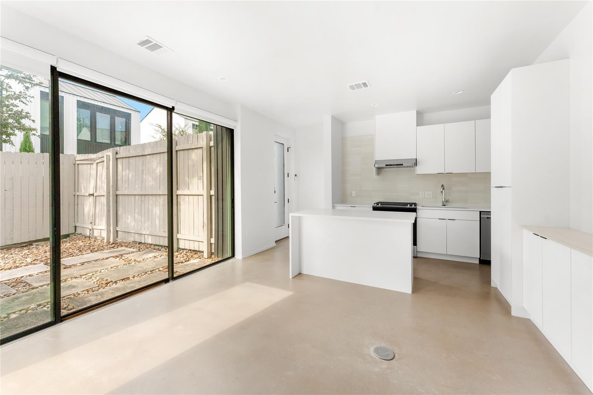 7505 Wynne LN #2 — photo 4