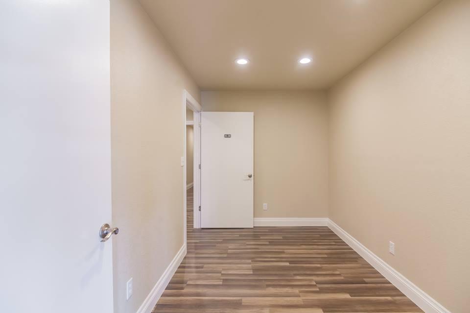 201 Taylor ST — photo 3