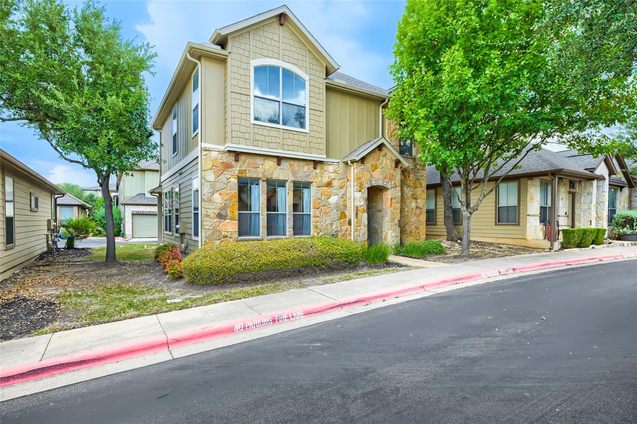 11400 Parmer LN #103 — photo 4