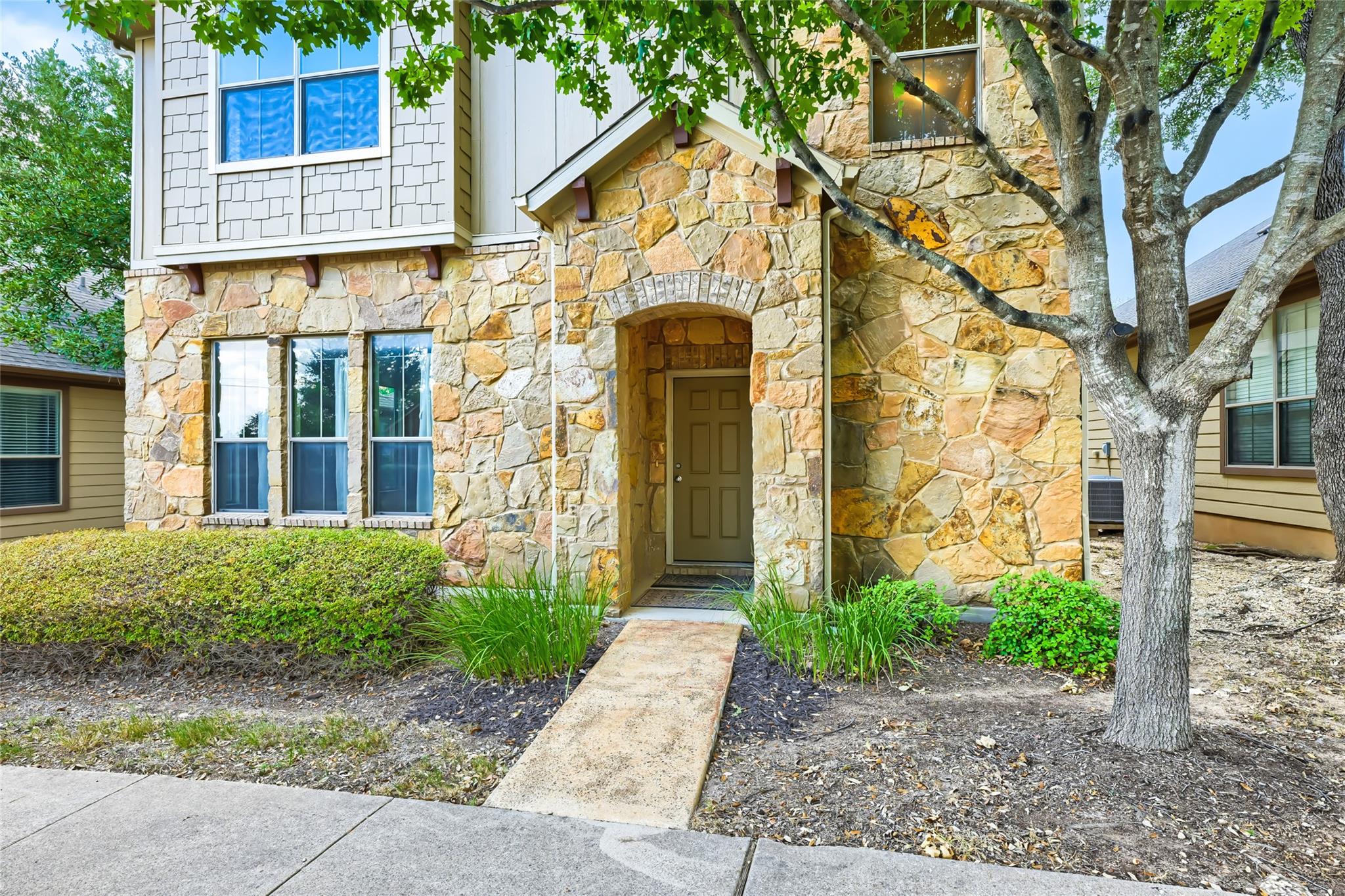11400 Parmer LN #103 — photo 5