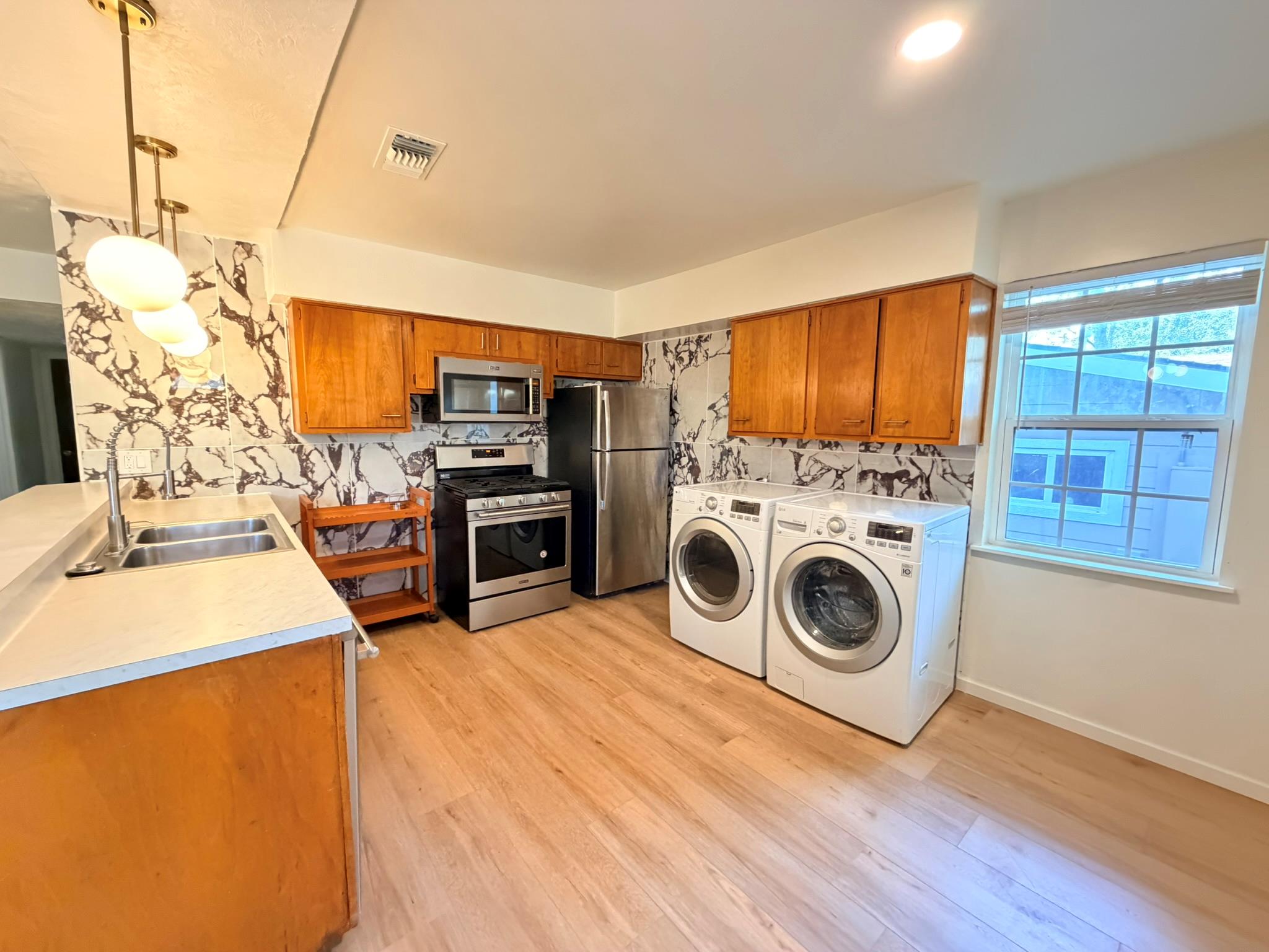 4606 2nd ST — photo 3