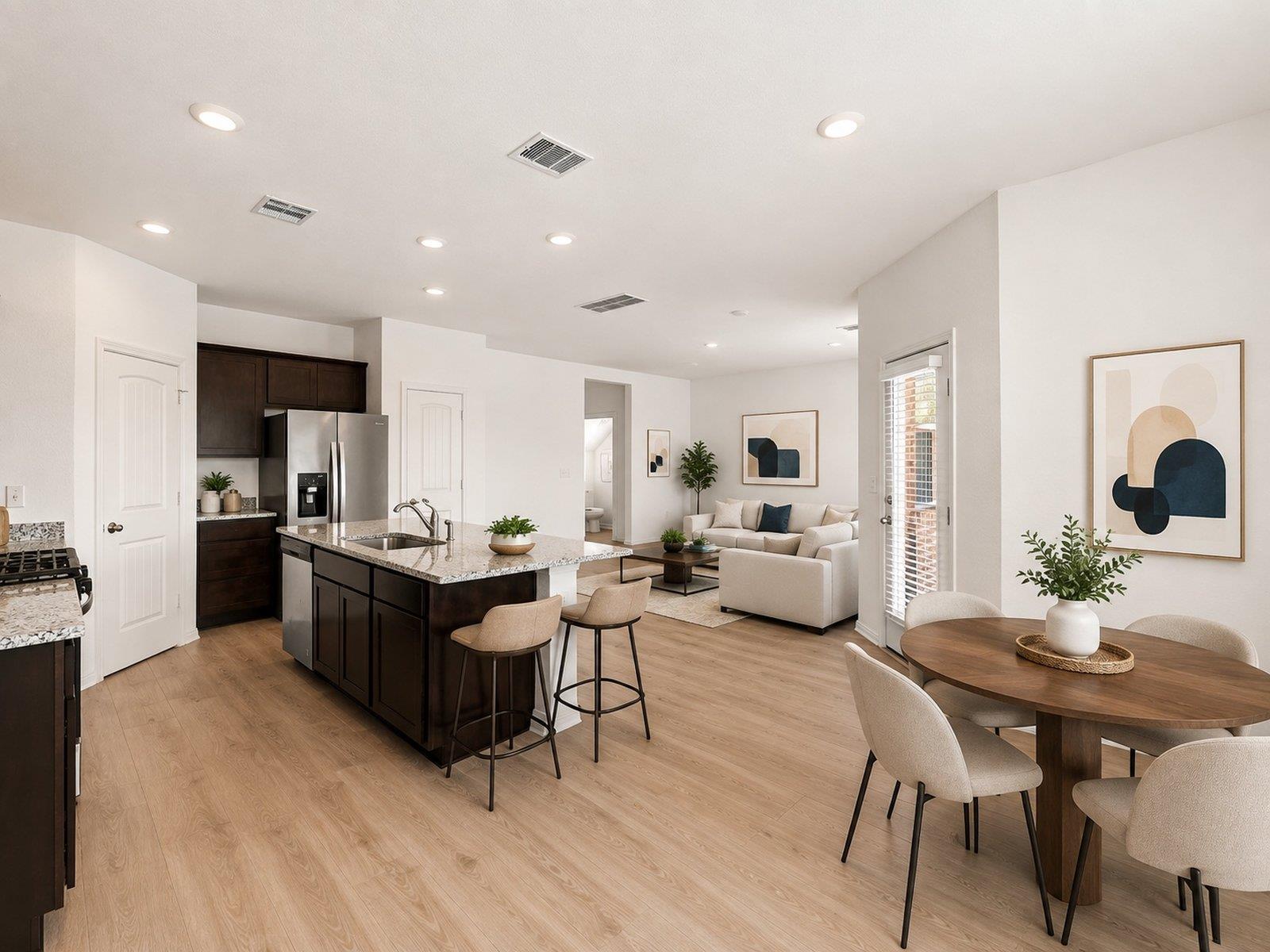 433 Brody LN — photo 4