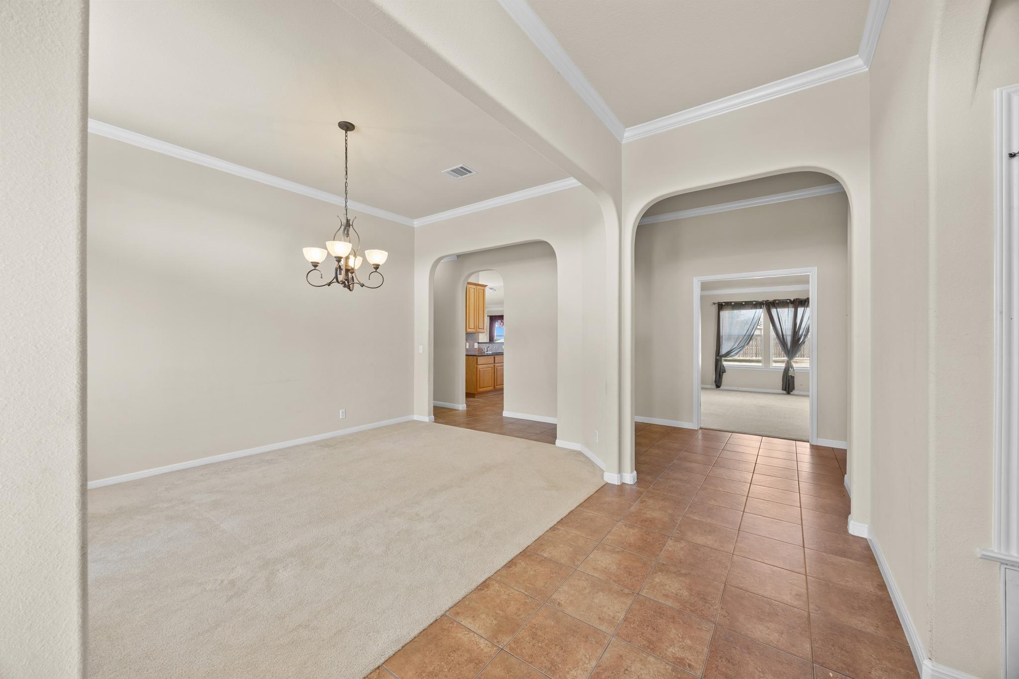 104 Buckboard — photo 4