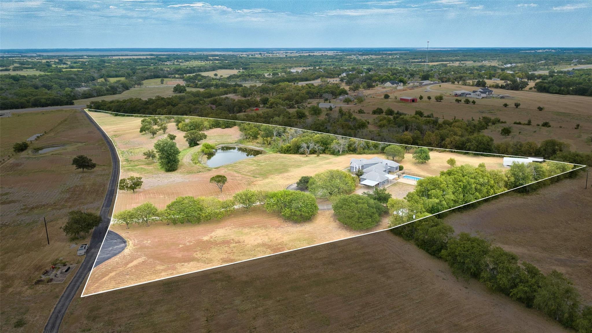 2524 Robinson DR — photo 3