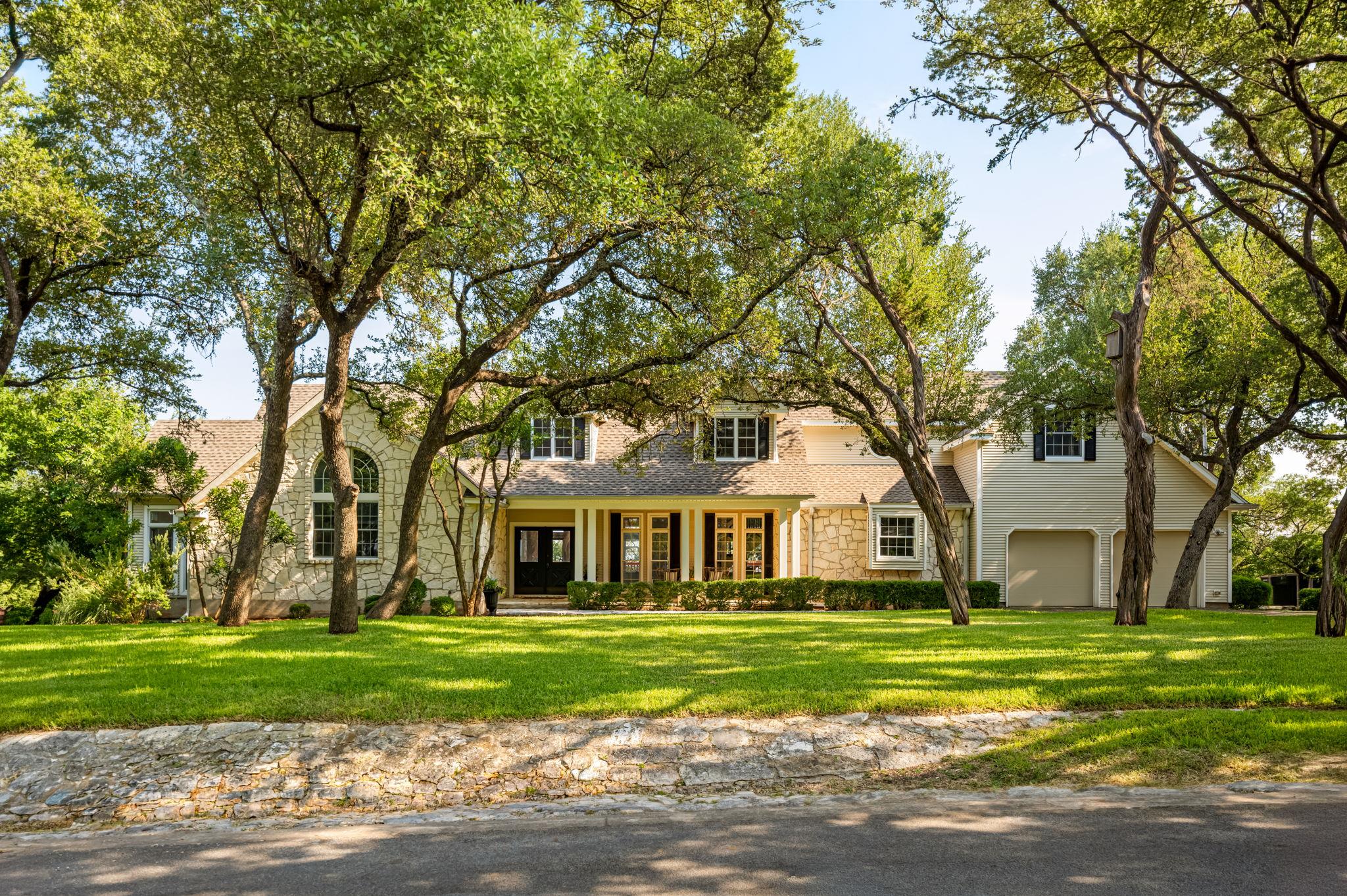705 Windsong TRL — photo 4