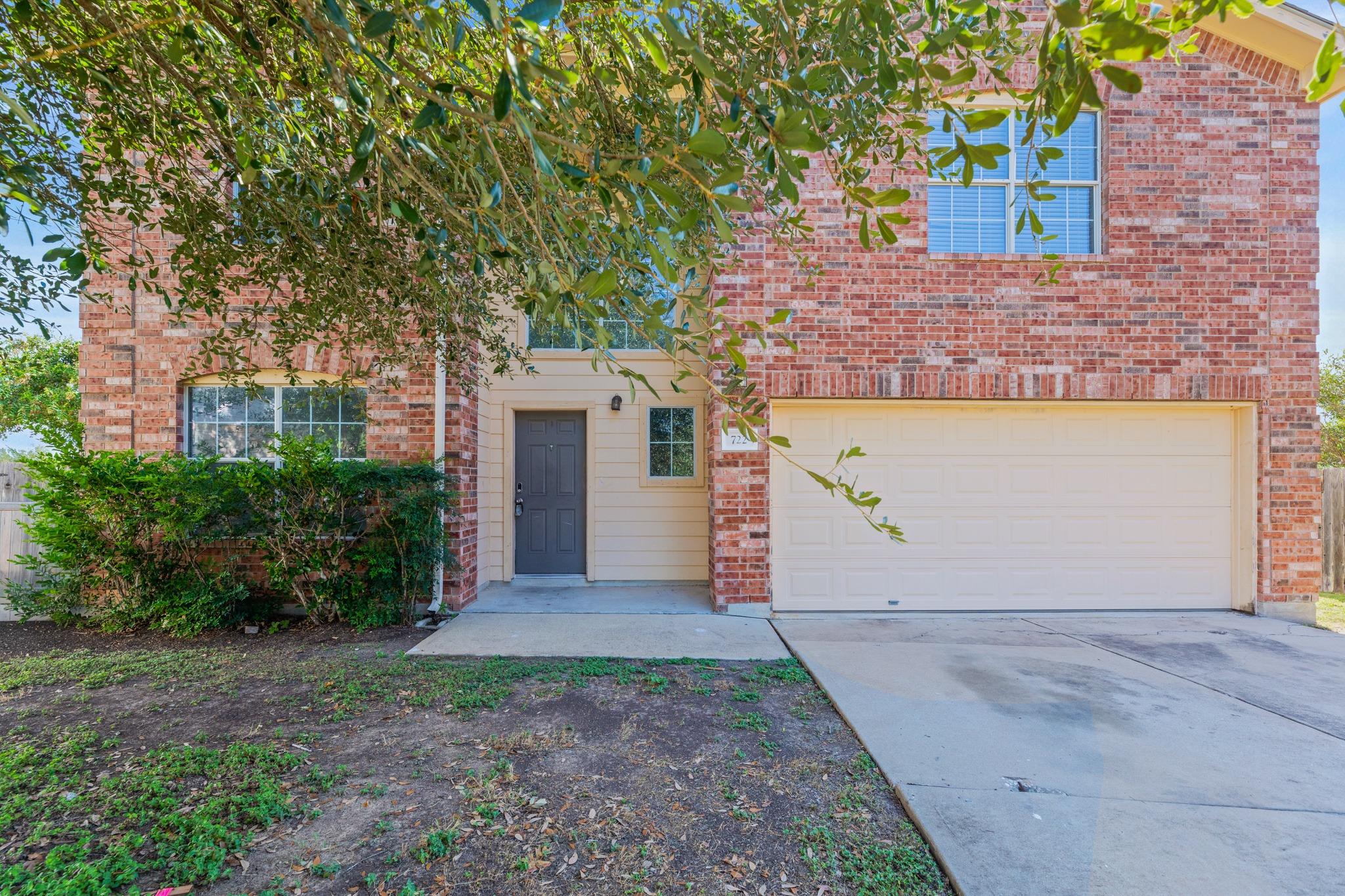 722 Lavaca LOOP — photo 3