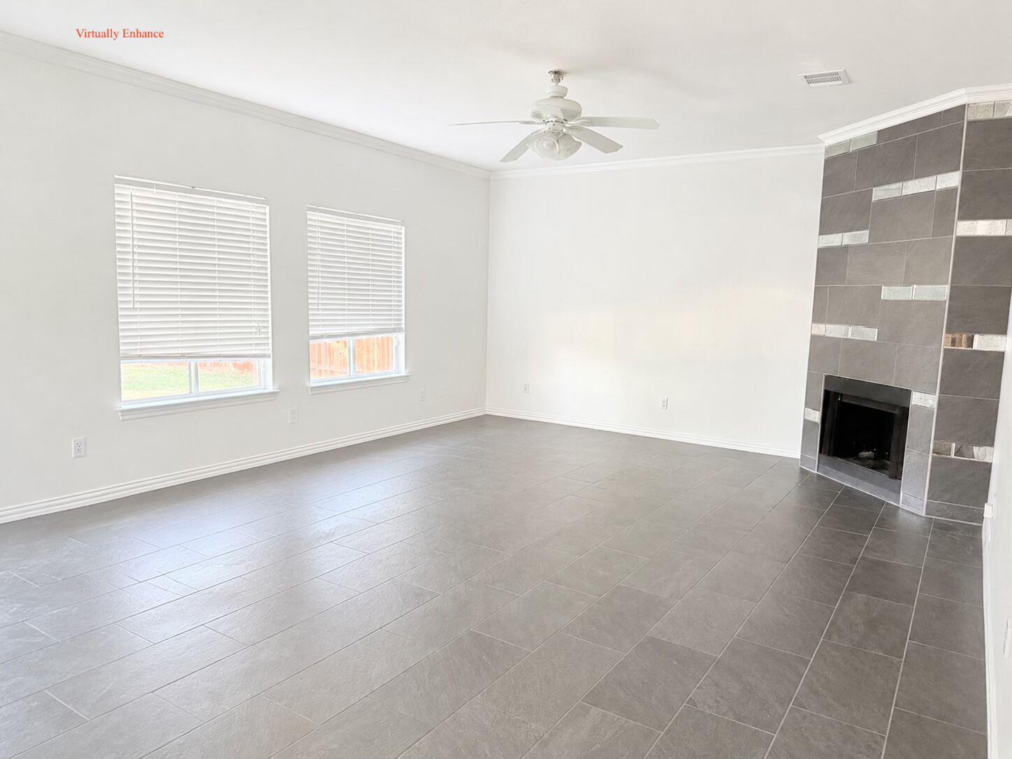 1002 Acanthus ST — photo 4