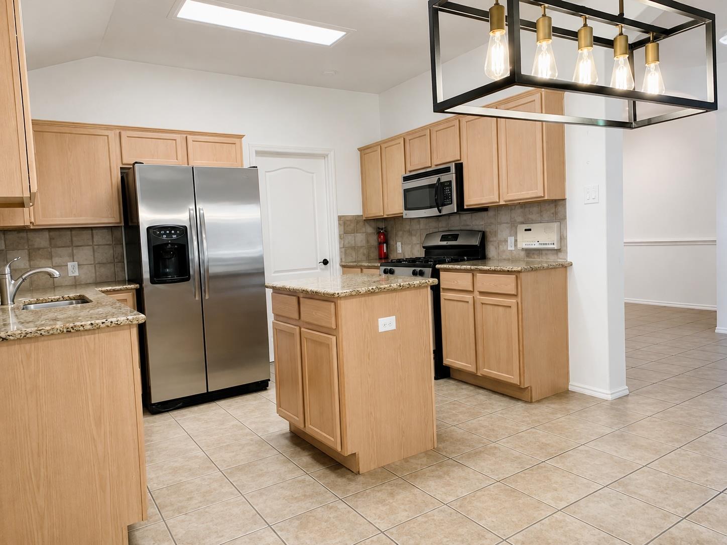 3844 Laurel Ridge DR — photo 4