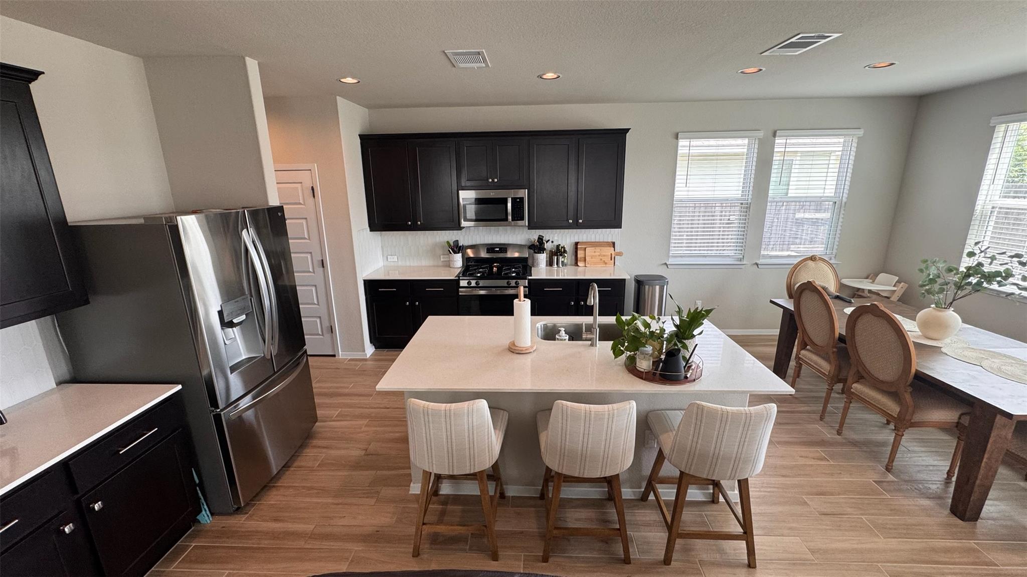 112 Tranchet DR — photo 3