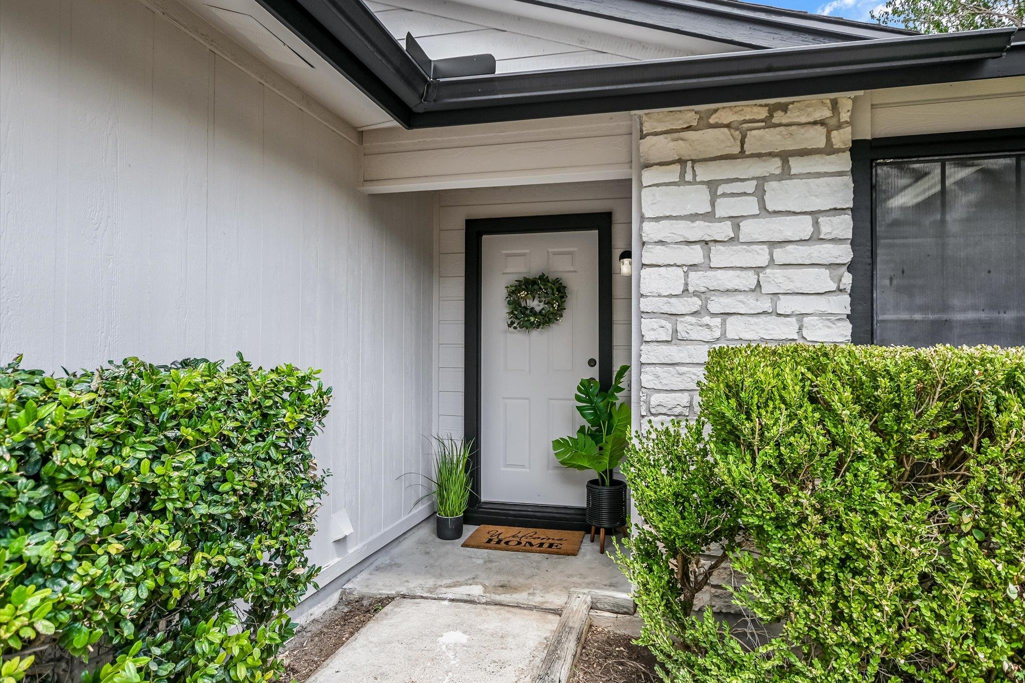 13001 Garfield LN — photo 3