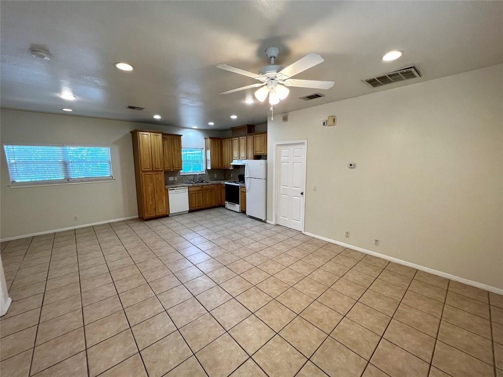 5403 Evans Ave #B — photo 4