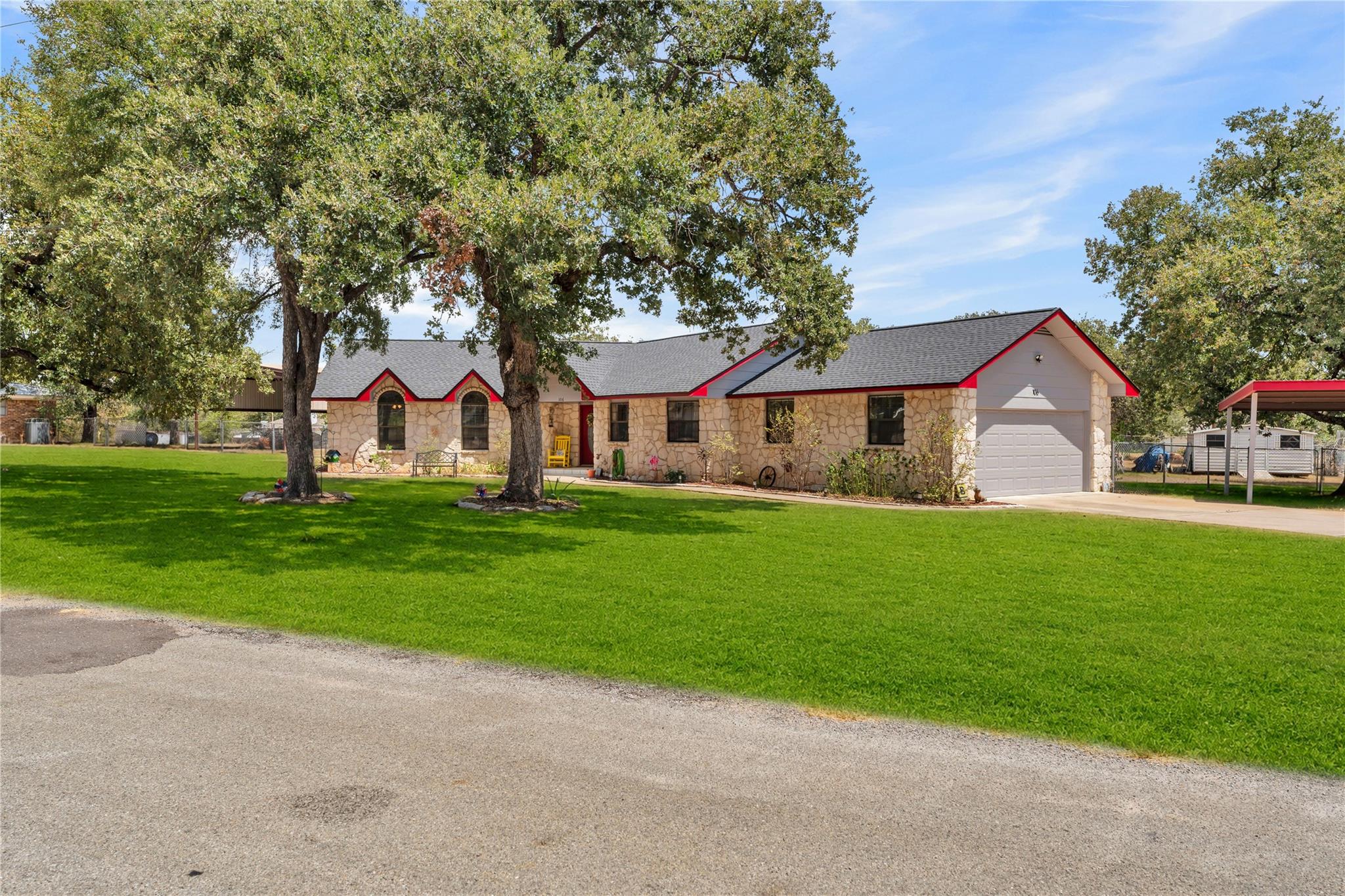 106 Greenwood DR — photo 3