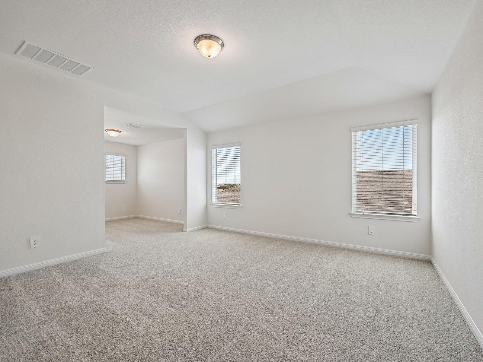 112 Woodbrook DR — photo 5