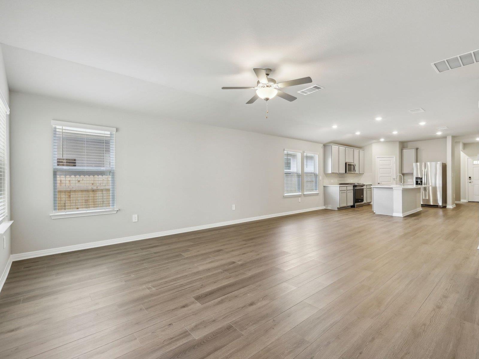 108 Woodbrook DR — photo 4