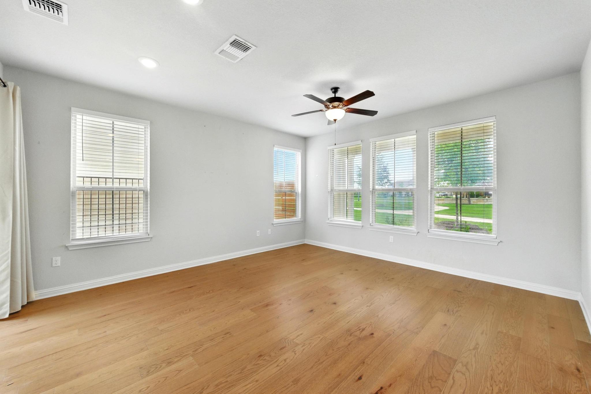 8007 Orizzonte ST — photo 5