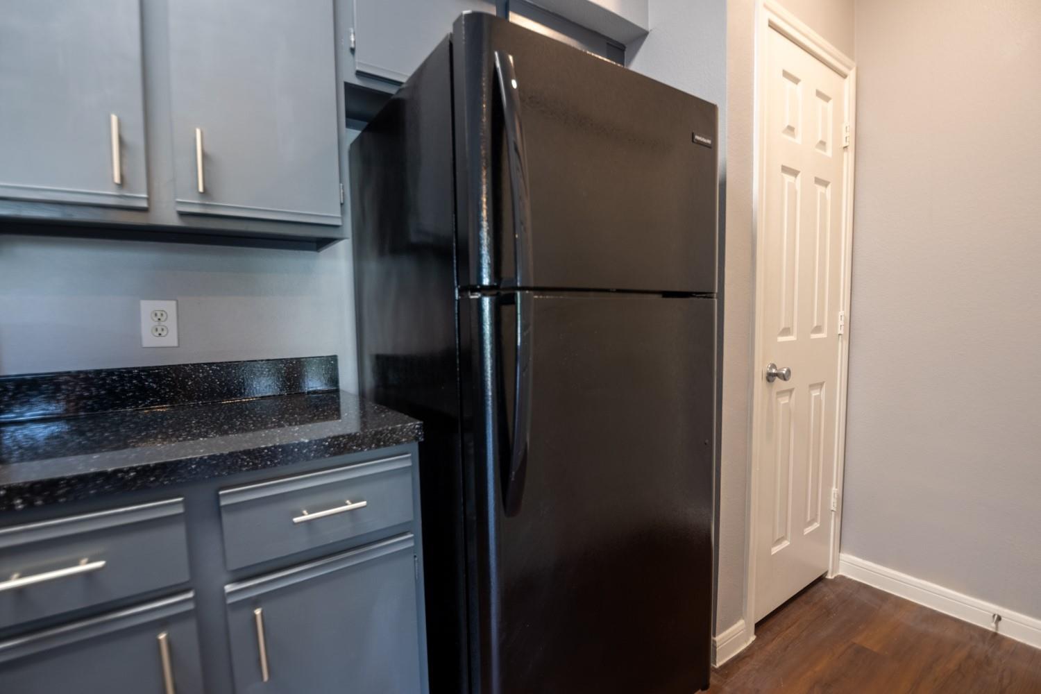 2320 Gracy Farms LN #821 — photo 5