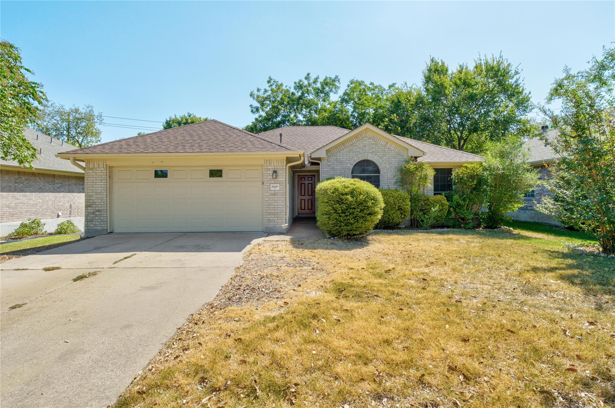 2600 Willow WAY